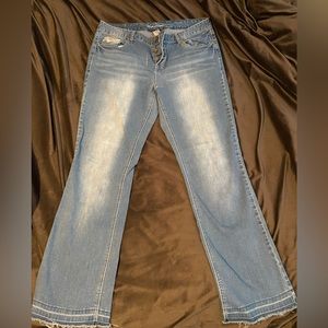 Maurices size 13/14 short Jeans